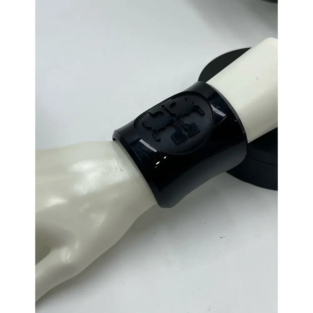 TORY BURCH Designer Acrylic Black Logo Luxury Bracelet‎ Cuff Monogram